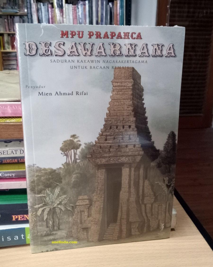 Desawarnana – Saduran Kakawin Nagarakertagama Untuk Bacaan Remaja